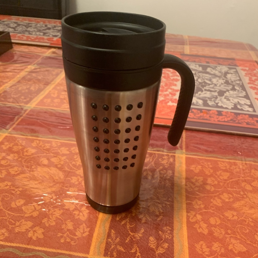 Coffee and mug with handle